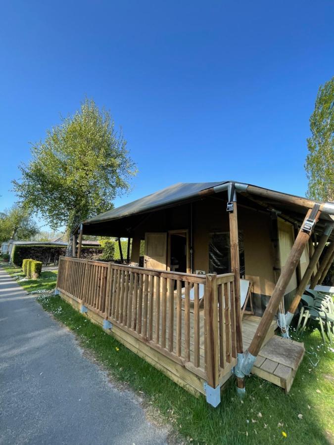 Glamour Glamping At Little Beach Hotel Jabbeke  Exterior photo